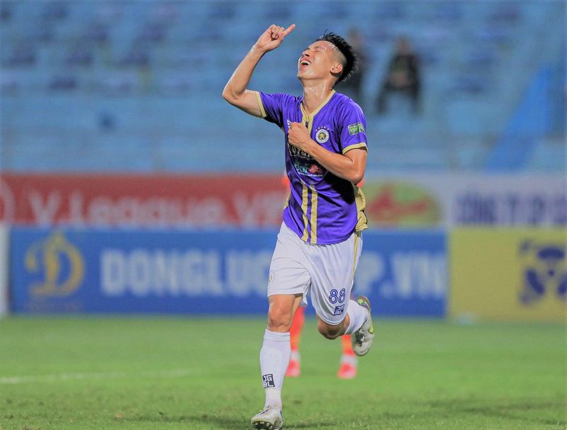 Thành Tích và Danh Hiệu