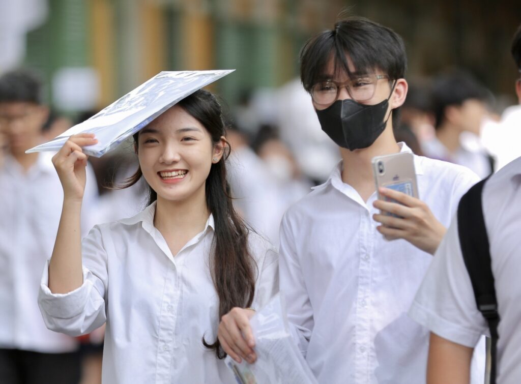 Bảo lưu đại học là gì