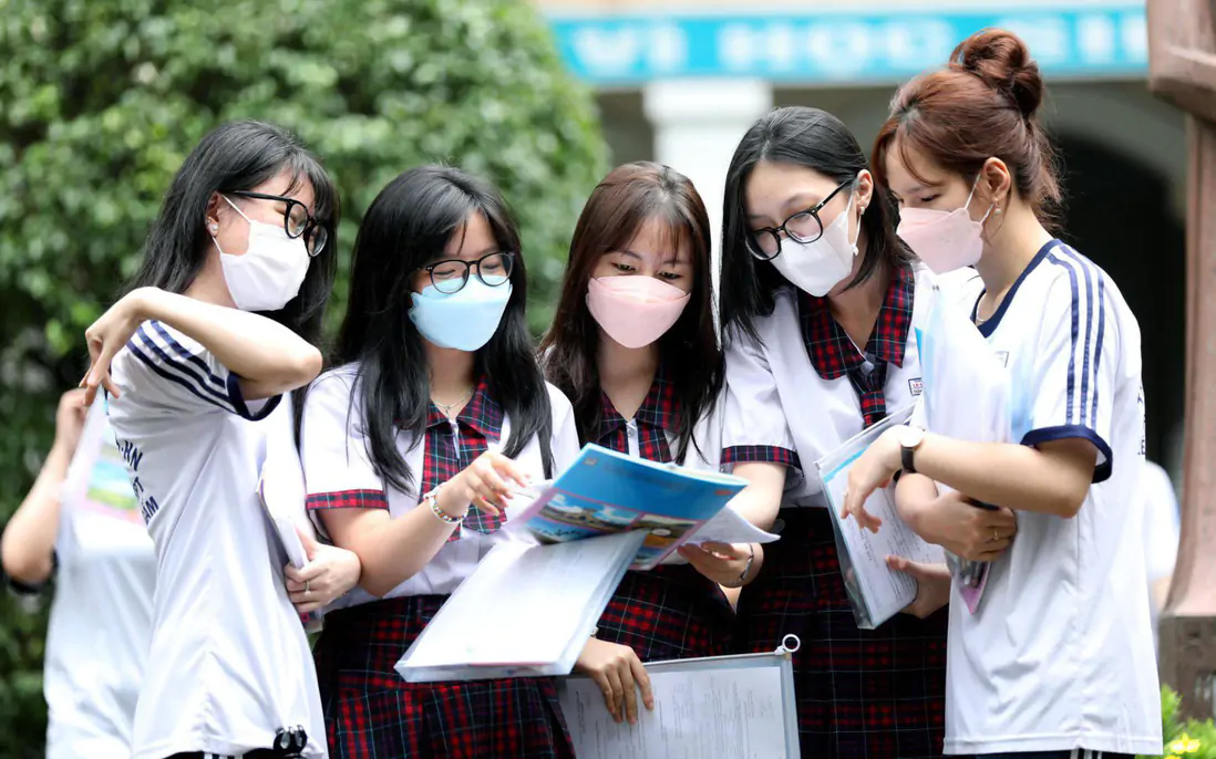 Chủ quan trong học tập và để bài tập đến sát hạn